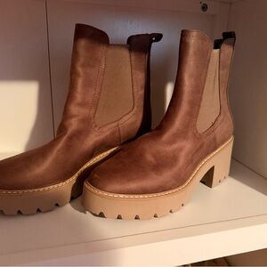 DV by Dolce Vita Chelsea Boots